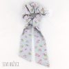 Scrunchie gumica za kosu s dugim trakama, uzorak sive ružice, pamučna